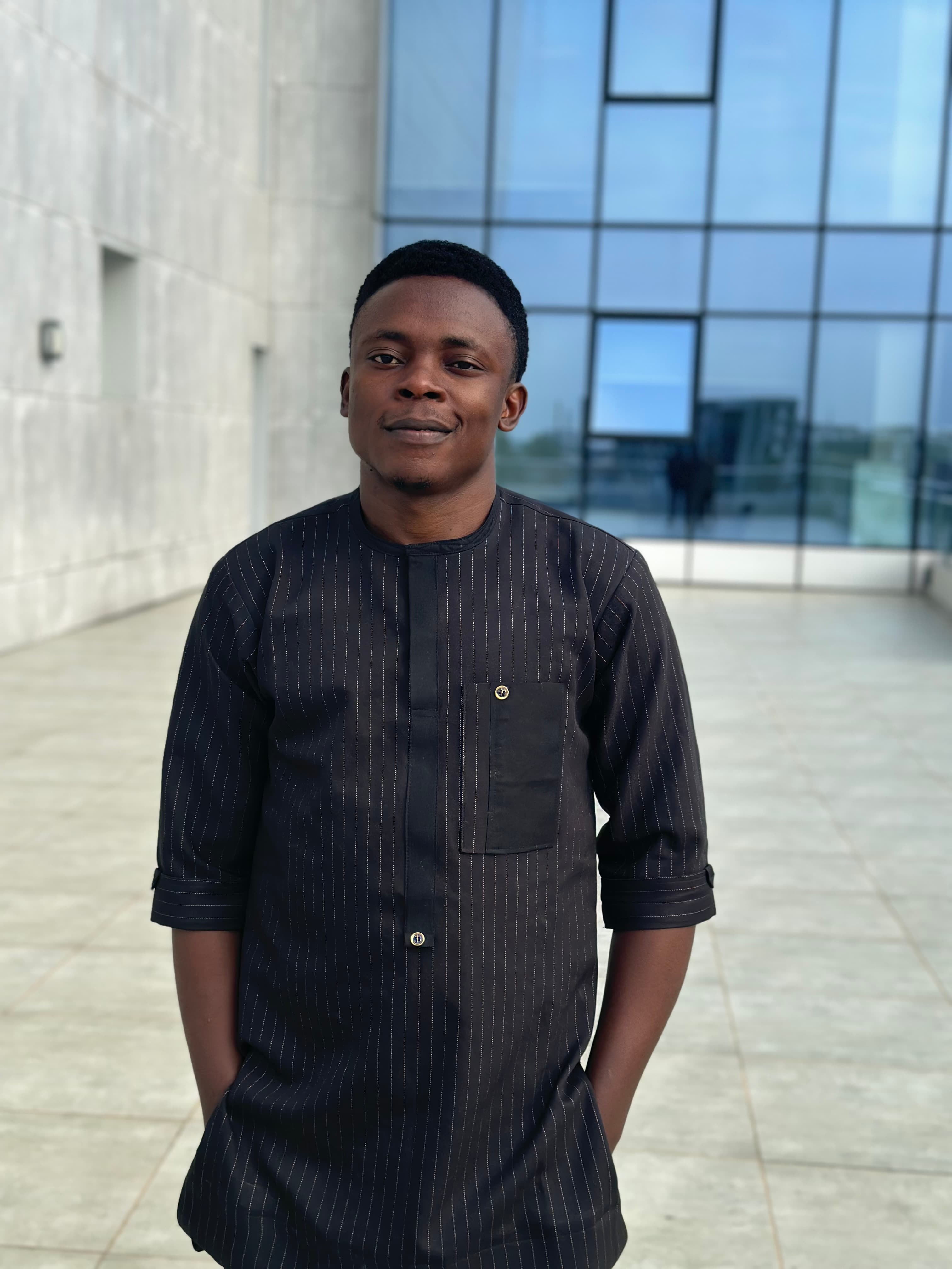 Akingbade, Senior Software Engineer